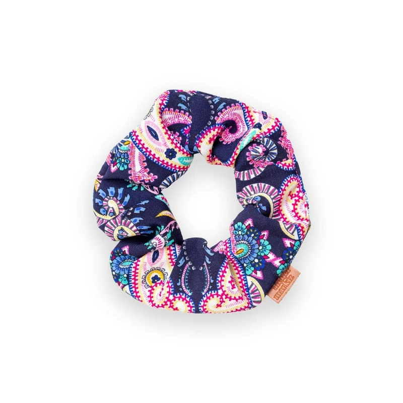 Scrunchie Holi
