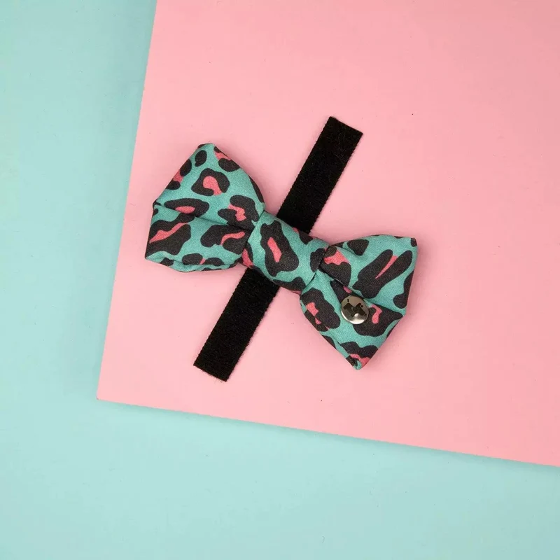 Nœud papillon "Pink Leo"