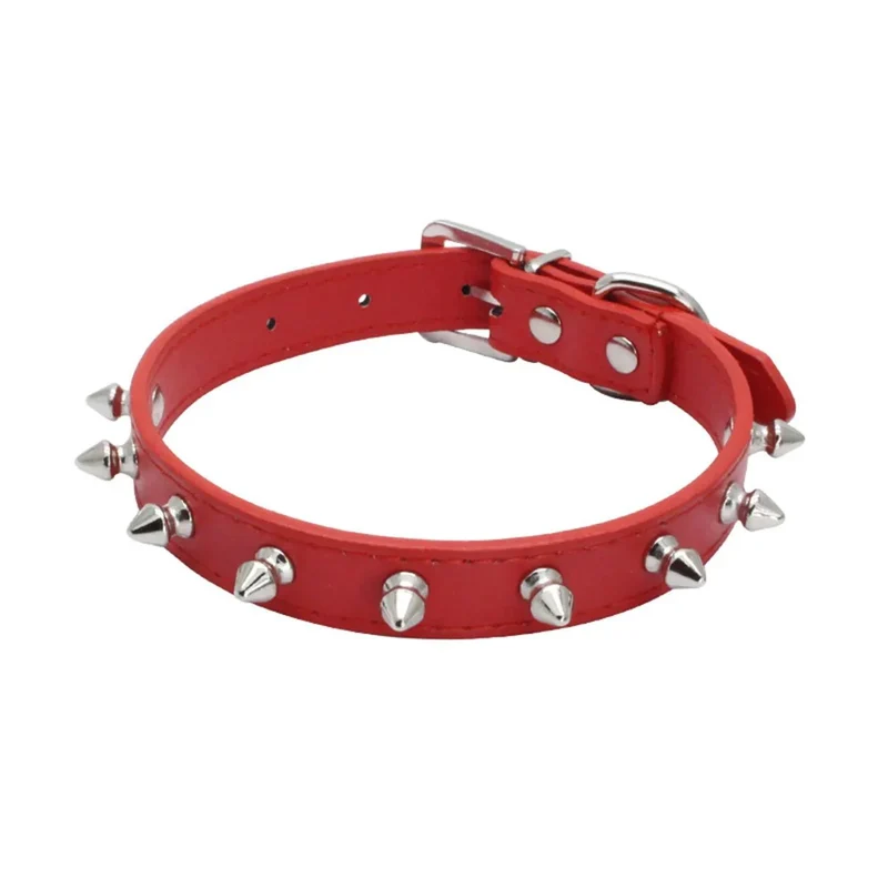 Collier Cuir Rouge Clouté Chien