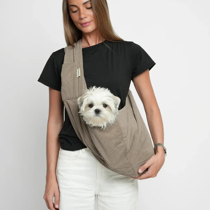 Porte-Chien Ava Staey en Velours Côtelé – Confort & Style