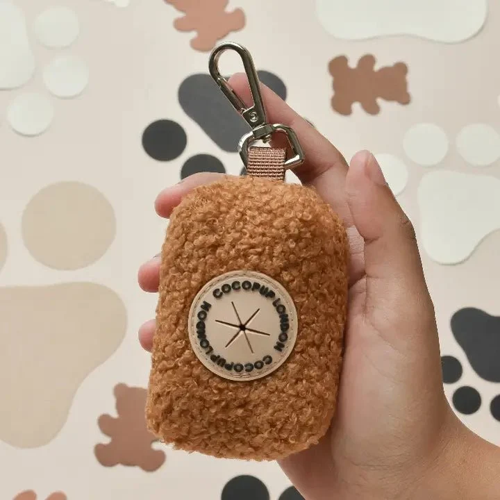 Porte-sac à crottes Teddy Paddington– doux, pratique & assorti
