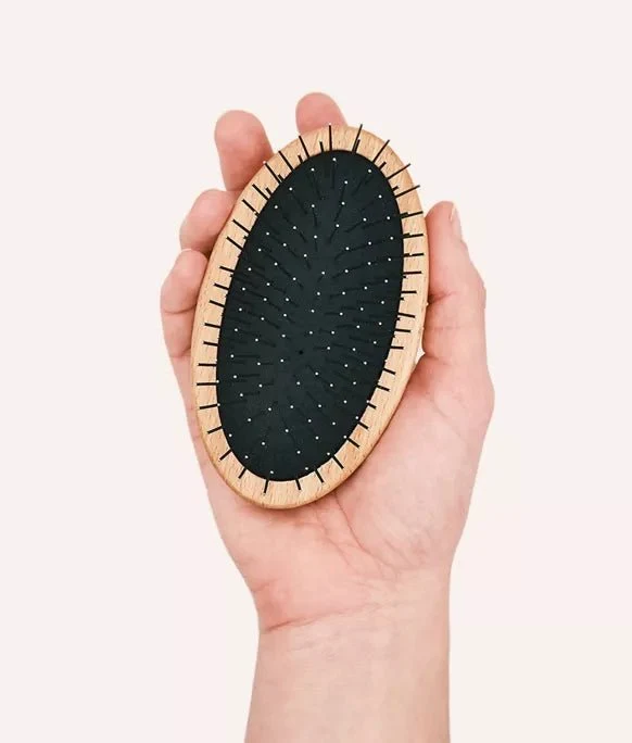 Brosse pour chien à poils longs en bois de hêtre