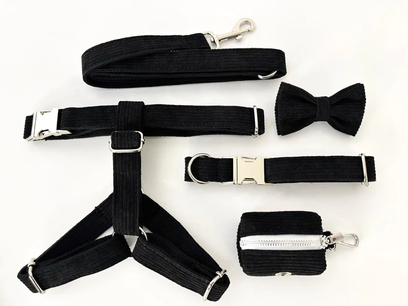 Kit Complet Chien Personnalisé Velours Côtelé Noir