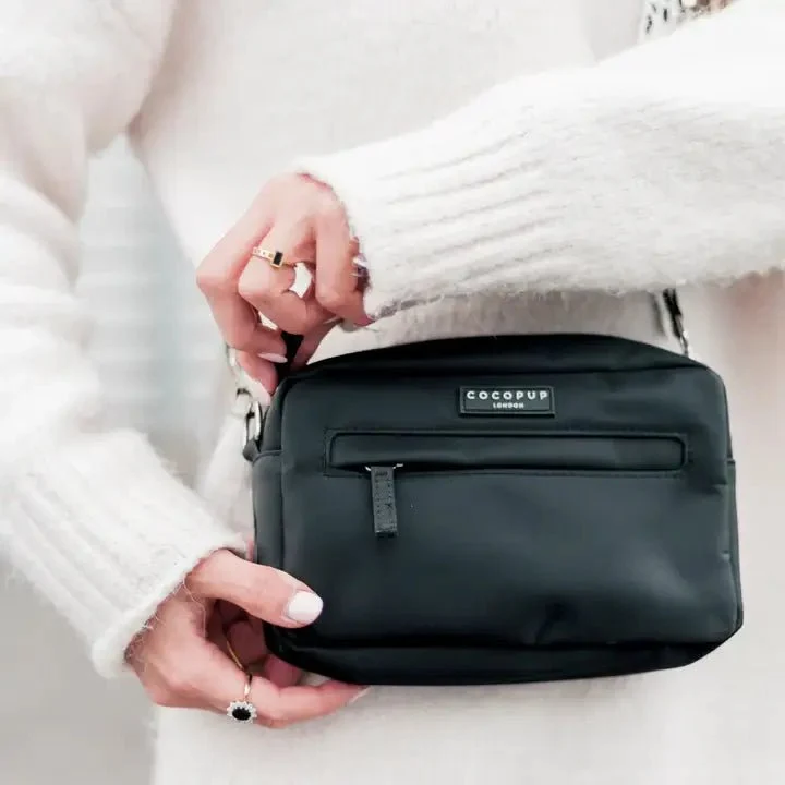 Sac de promenade chien noir – élégant & bien organisé
